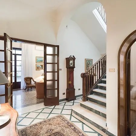 Villa Minzoni Florens